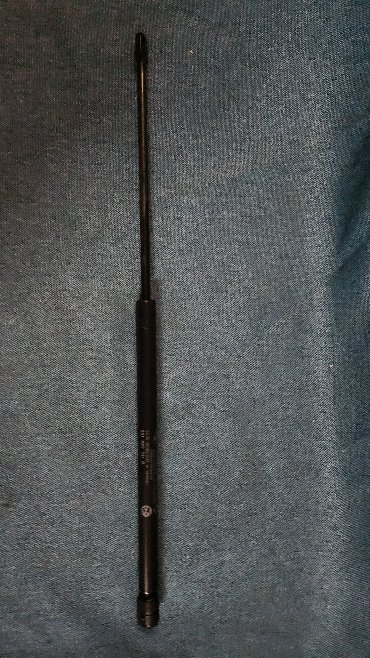 Gas Strut Tailgate T3 Bus 251829331B Nos M3