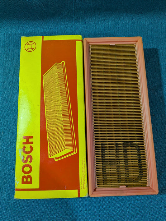Filtro de aire Bosch 1457429994 Caddy14D/Golf/Jetta/1/2/Passat/B1/B2/B3/Santana/T3 Bus/Audi 80/90/B2/B3/B4/100/C2/C3/Cabriolet/Coupe/Quattro 681296201 NOS/Nuevo B9