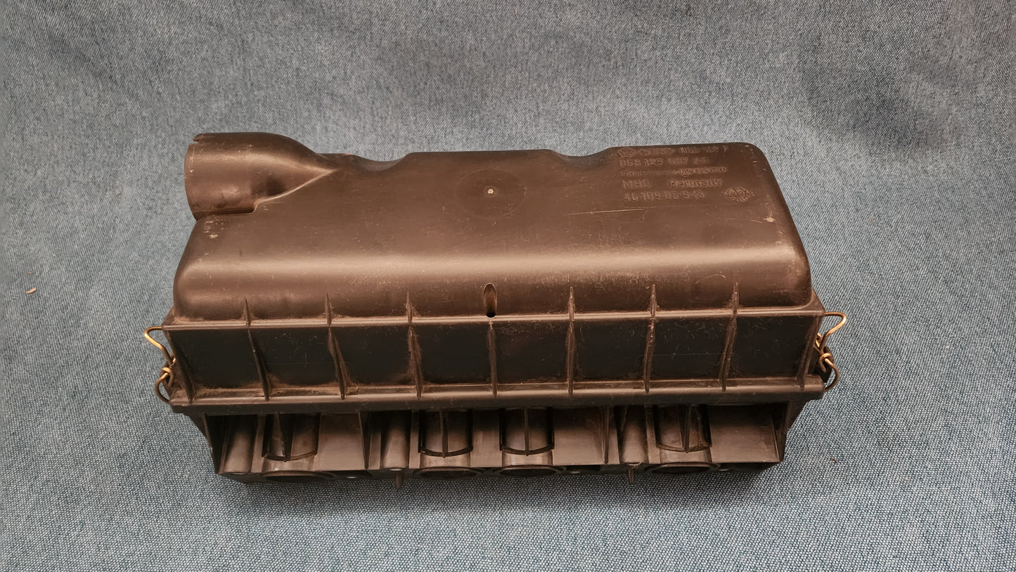 Luftfilterkasten Golf/Jetta 2 1.6D/TD  Diesel 068129607AA  Nos