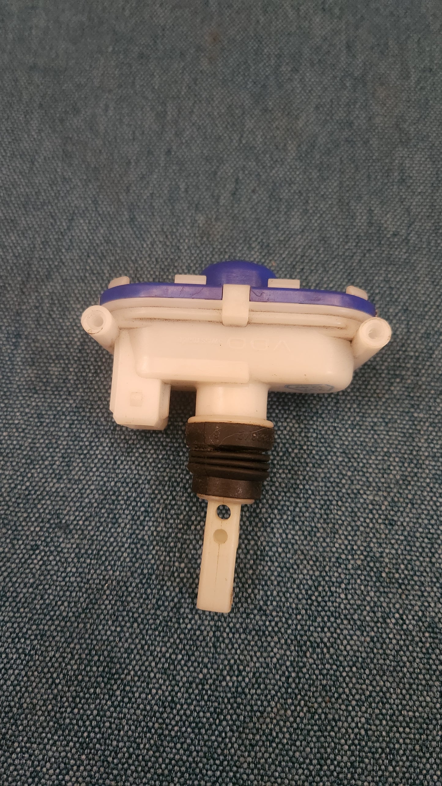ZV Stellmotor Zentralverriegelung Vakum Golf/Jetta/2/Passat 32B/Audi 100/200/C3 443862153 NOS G7