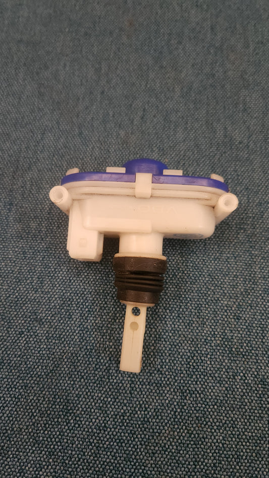 ZV Stellmotor Zentralverriegelung Vakum Golf/Jetta/2/Passat 32B/Audi 100/200/C3 443862153 NOS G7