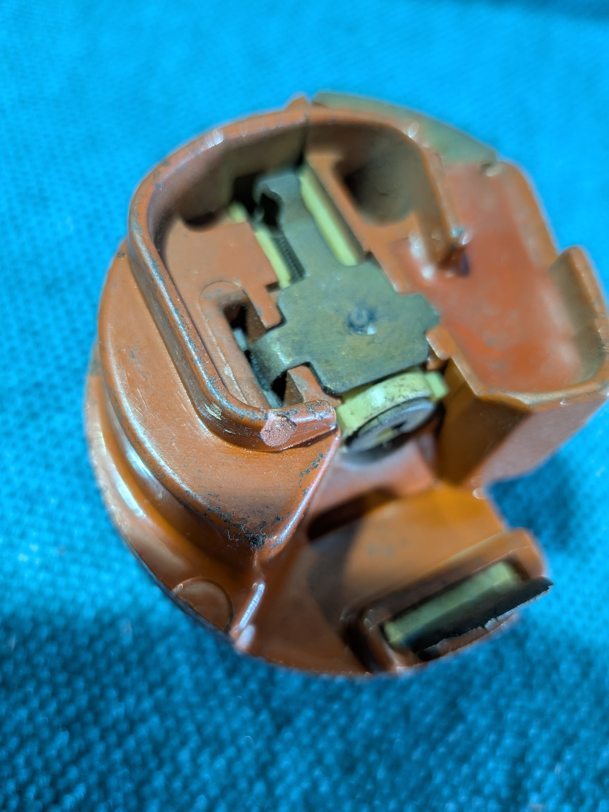 Distributor Rotor Arm Bosch 1234332340 6500 Derby/Golf/Jetta/1/2/Polo 86C/Scirocco 2 052905225B small chip NOS/New B5