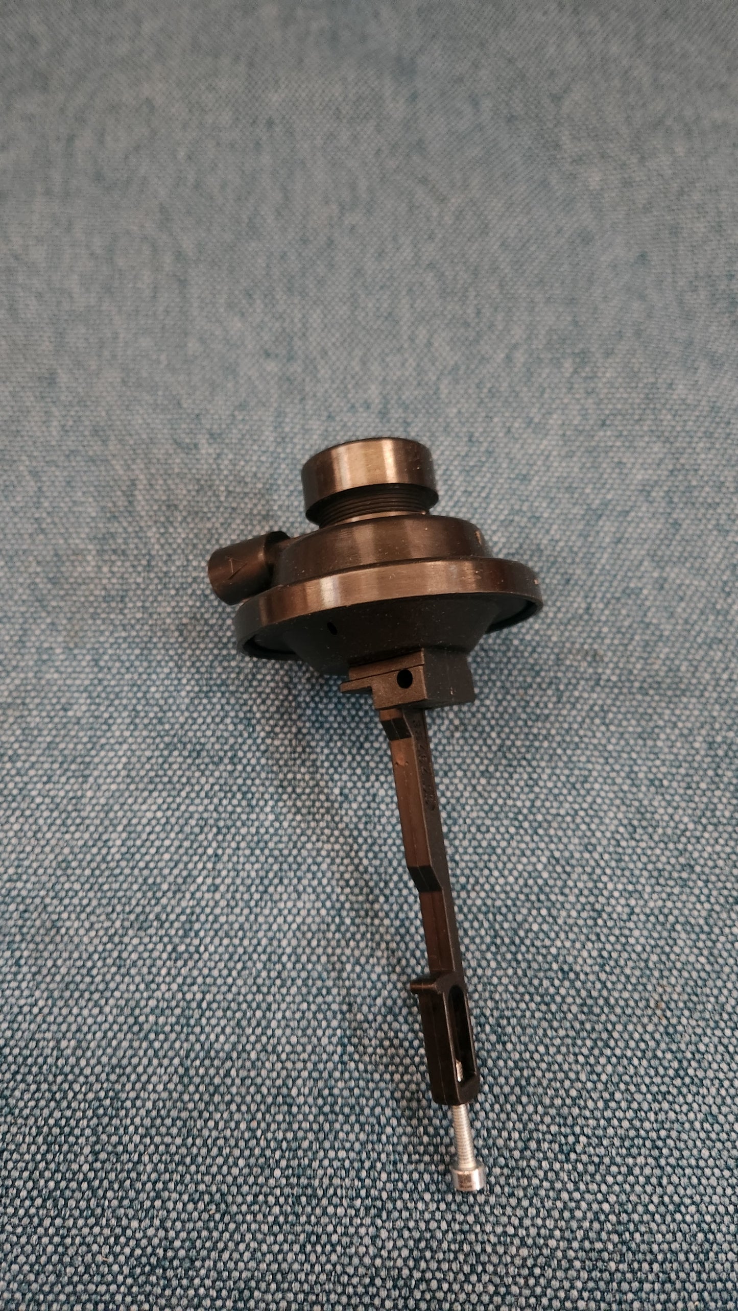 Pulldowndose 2E2 Vergaser Golf/Jetta/Scirocco/1/2/Caddy14D/Passat32B B2 026129220 Nos L8