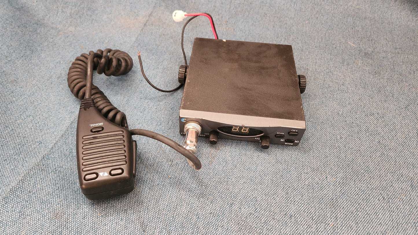 Team CV Mobil 4000 radio, vintage, used, B3