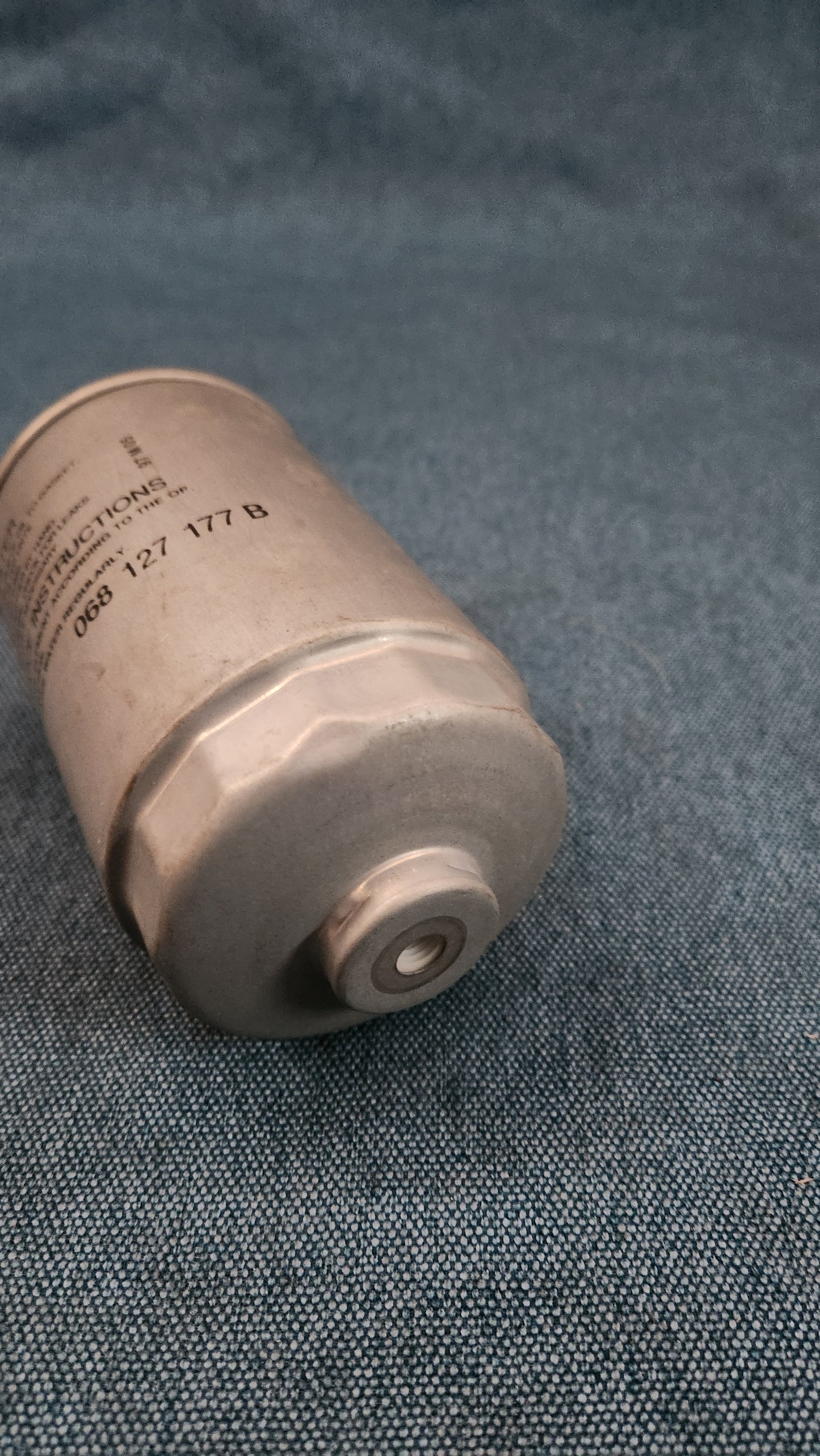 Kraftstoffilter Dieselfilter Golf/Jetta1/2/T3/Caddy14D 068127177B Nos G9