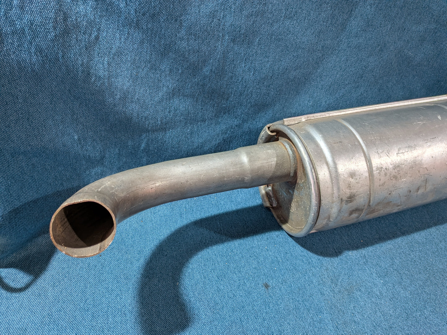 Endschalldämpfer 1,7D T3 Bus 033251051D NOS A19