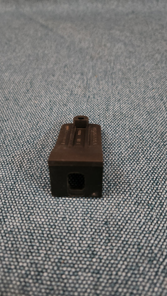 Halter Scheinwerferleiste Audi 80/90 B3 893853239A Nos H7