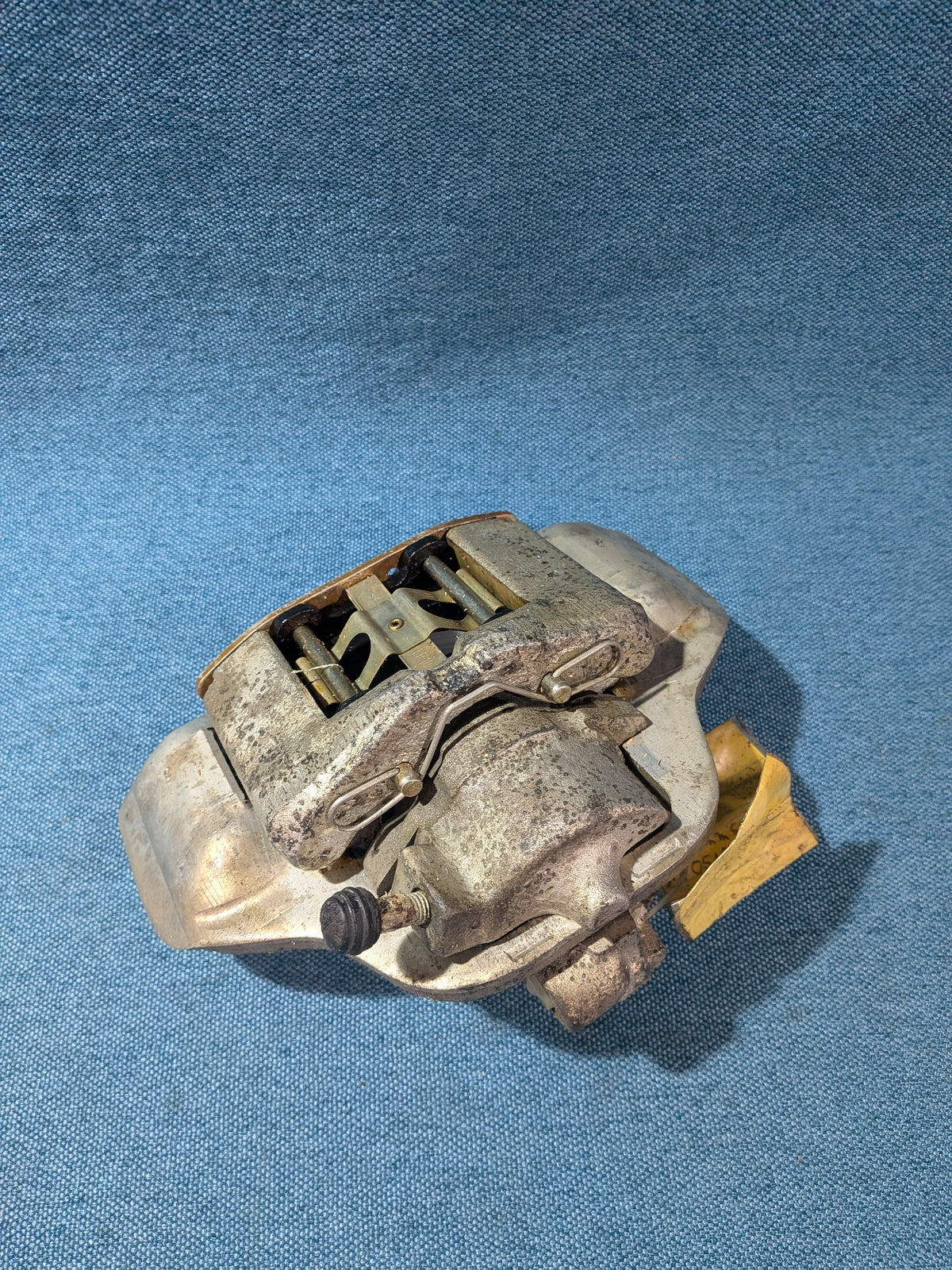 Brake caliper floating caliper 44mm ATE front left Golf1/Passat B1/Audi 80 B1 321615107 NOS/New A25