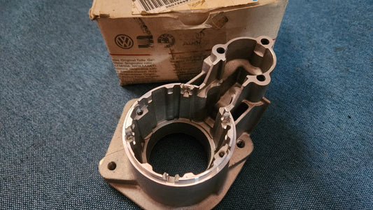 Starter housing Golf 2 3 Corrado Passat B3 4 T4 NOS 036911255H A1