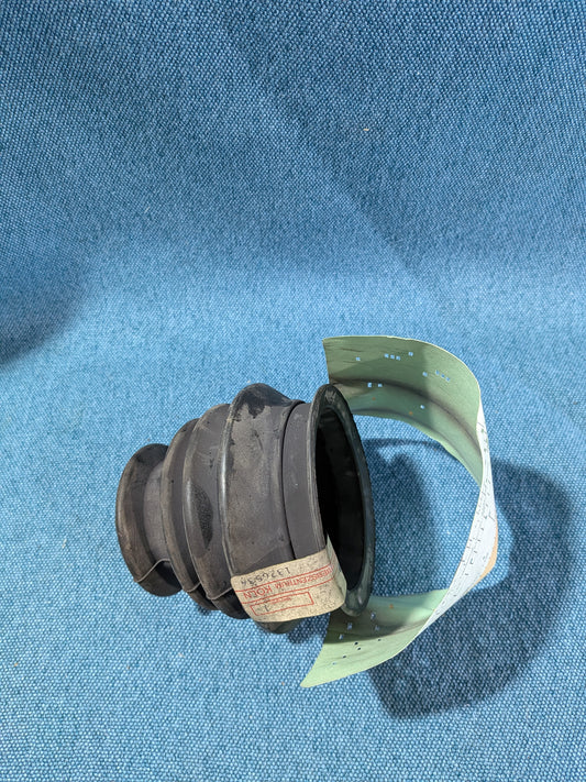 Boot for drive shaft Derby/Polo/1/86C/Golf/Jetta/1/Scirocco1/Passat B1/Caddy 14D/Audi 50/80 B1 171407285A NOS B4