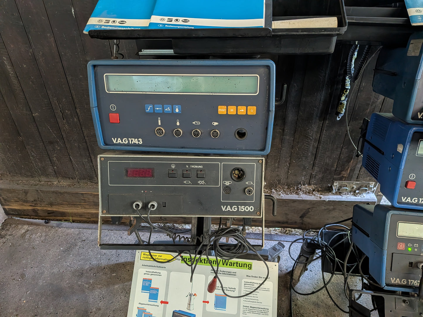 VAG Tester Turm Set VAG1798/1788/1743/1500/ 1767 und VAG 1466 Relais Tester inklusive Zubehör Gebraucht