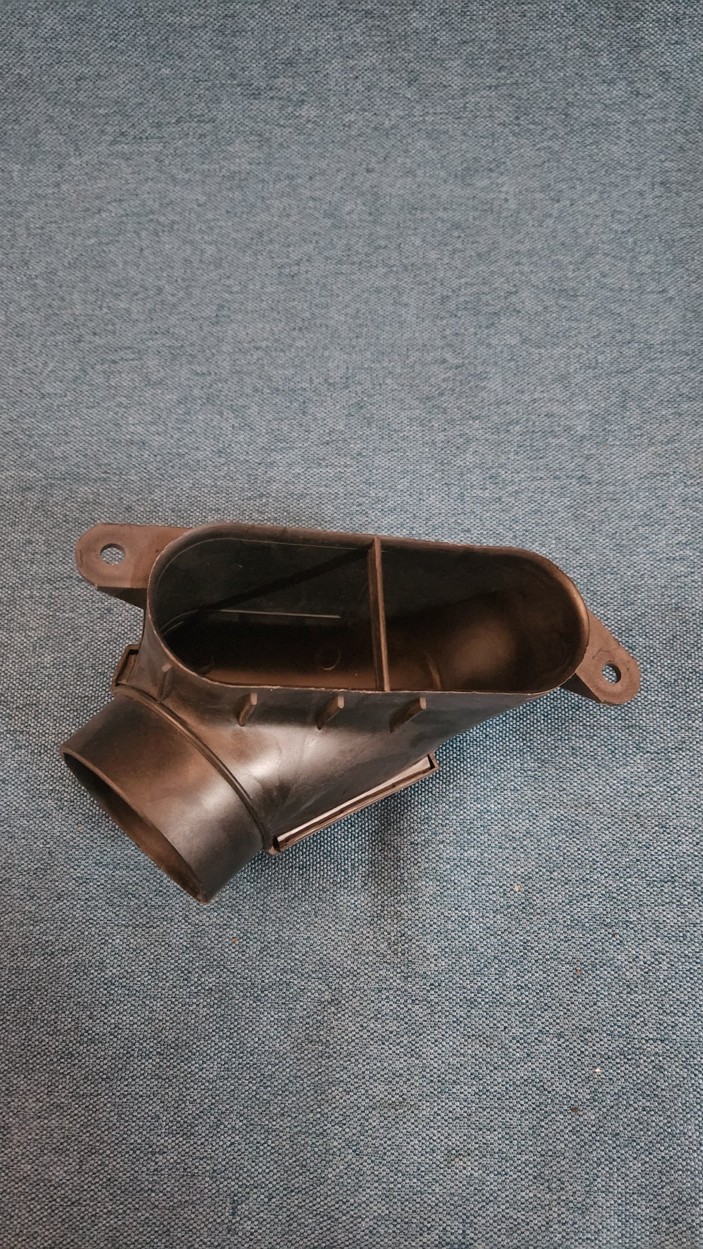 Ansaugstutzen Scirocco 2/Golf/Jetta/1 16V KR 027133899A Nos K5