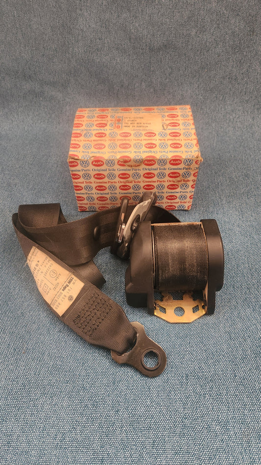 Seat belt T4 Bus 701857805A NOS M5