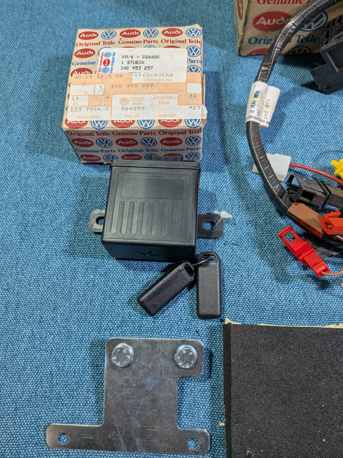 Wegfahrsperre Kit Steuergerät Conlog Golf3/Vento 1H0998301 NOS G1