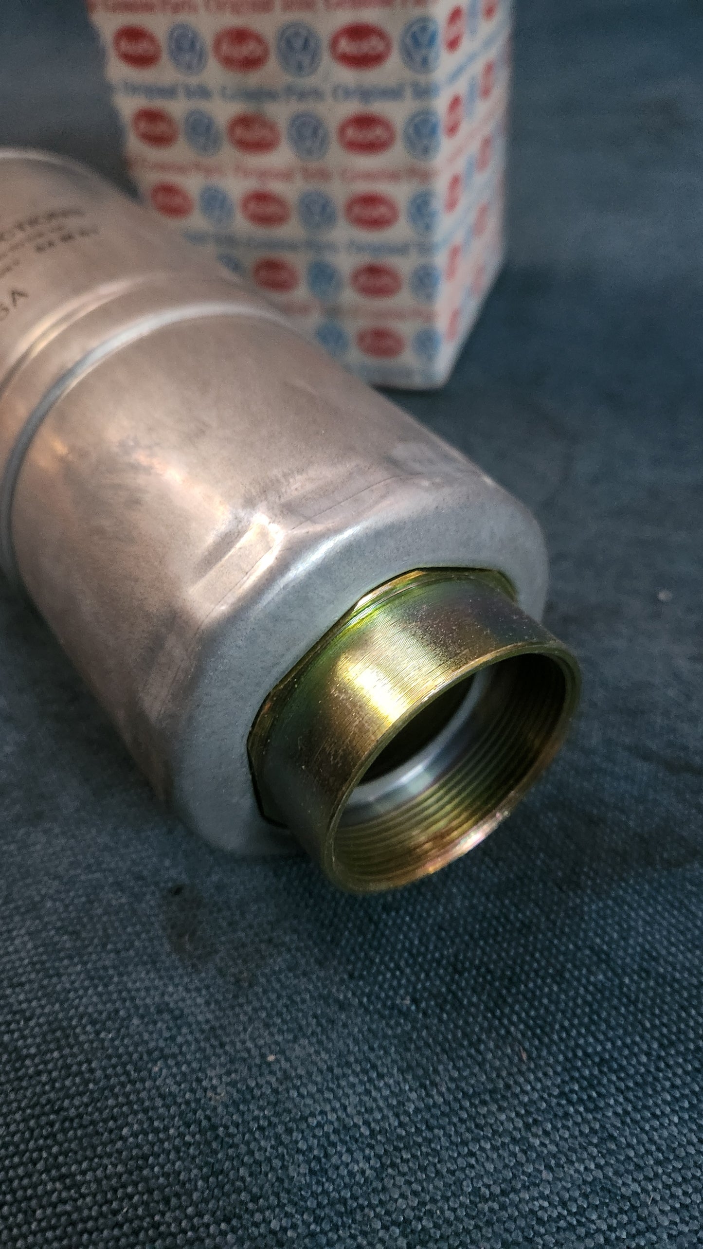 Kraftstofffilter Audi A6/100 C4 046127435A Nos F9