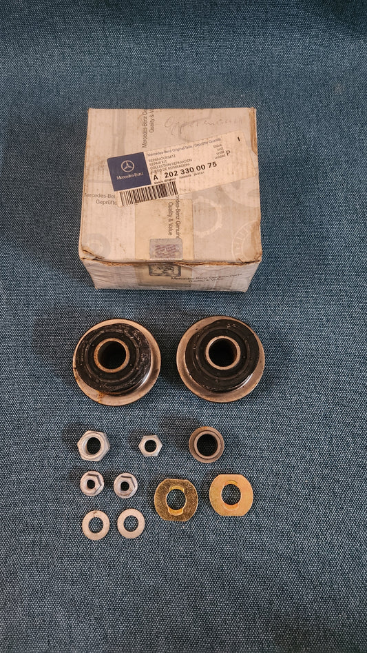 Wishbone Set Mercedes W202/S202/R170 A2023300075 New Old Stock N2