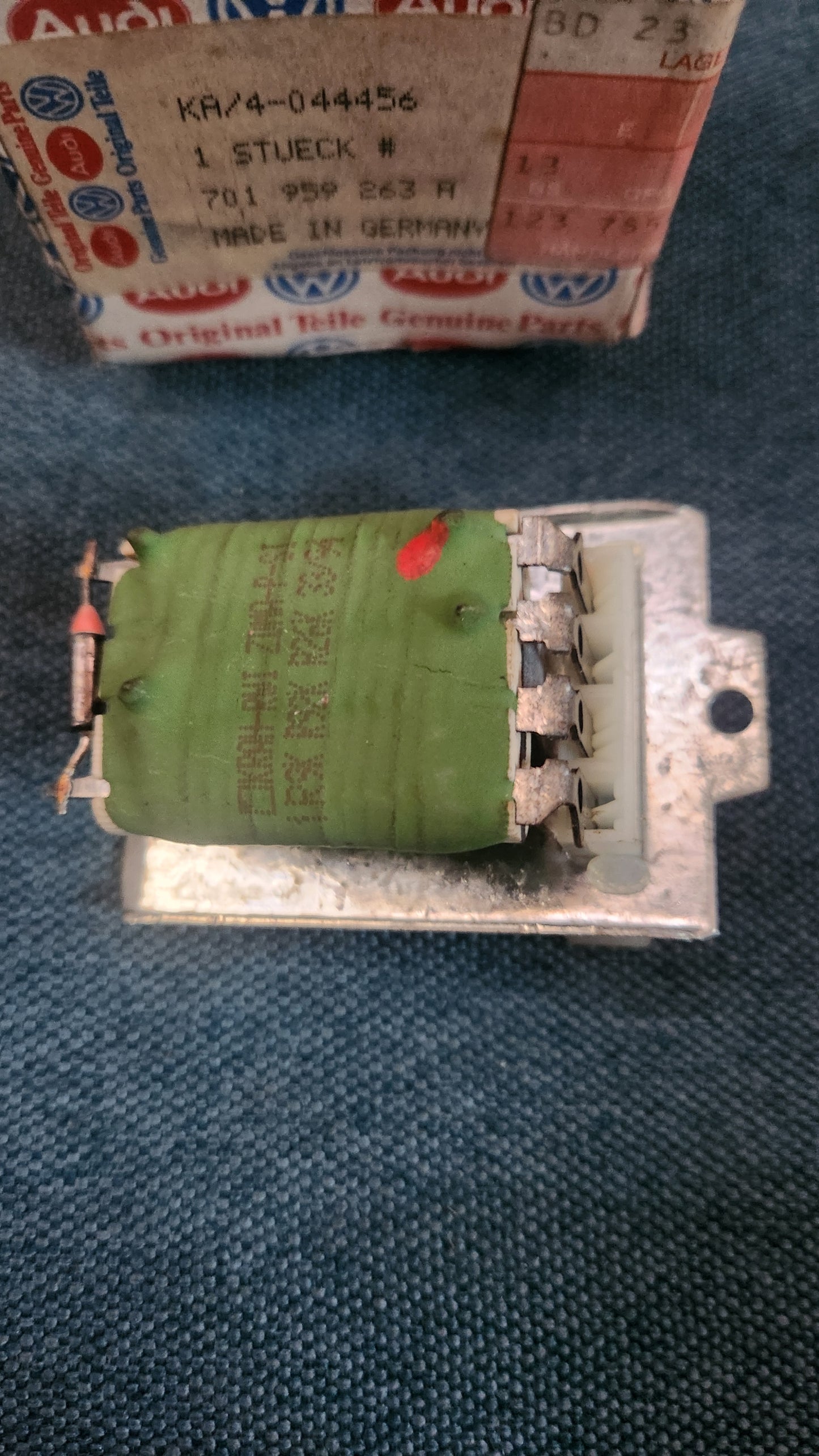 Wiederstand für Lüfter T4 Bus 701959263A Nos J5