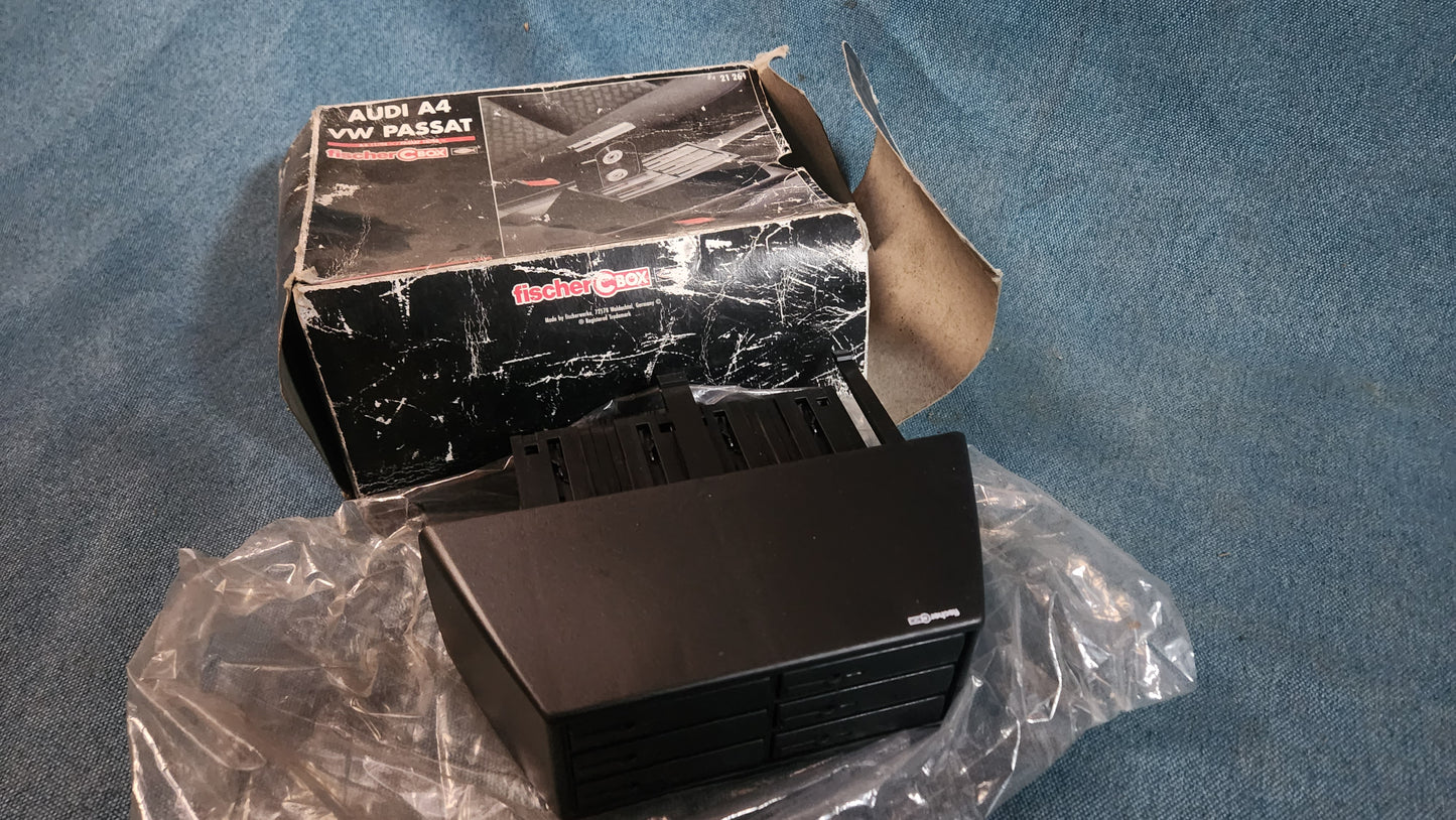 Audi A4 B5 Passat 3B/BG Fischer C Box Cassette Z051397 Nos A3