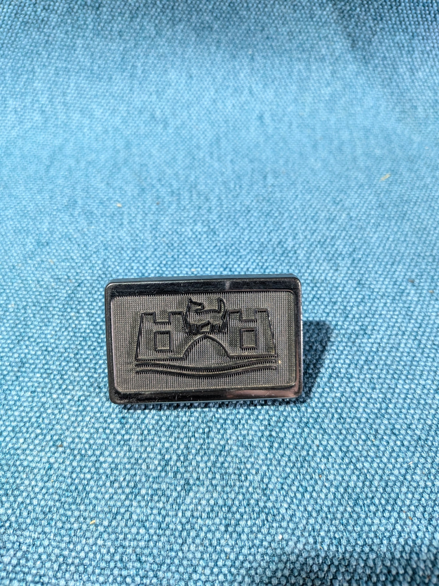 Fender Emblem Wolfsburg Golf/Jetta/2 165853688A Used S6