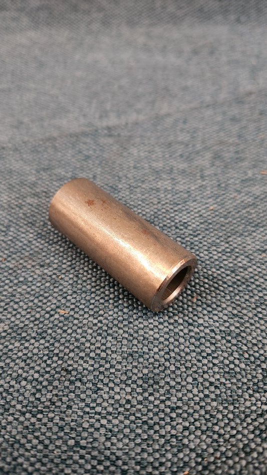 Distanzhülse Hinterachskörper Golf/Jetta/1/Scirocco/1/2 171512117 NOS M6