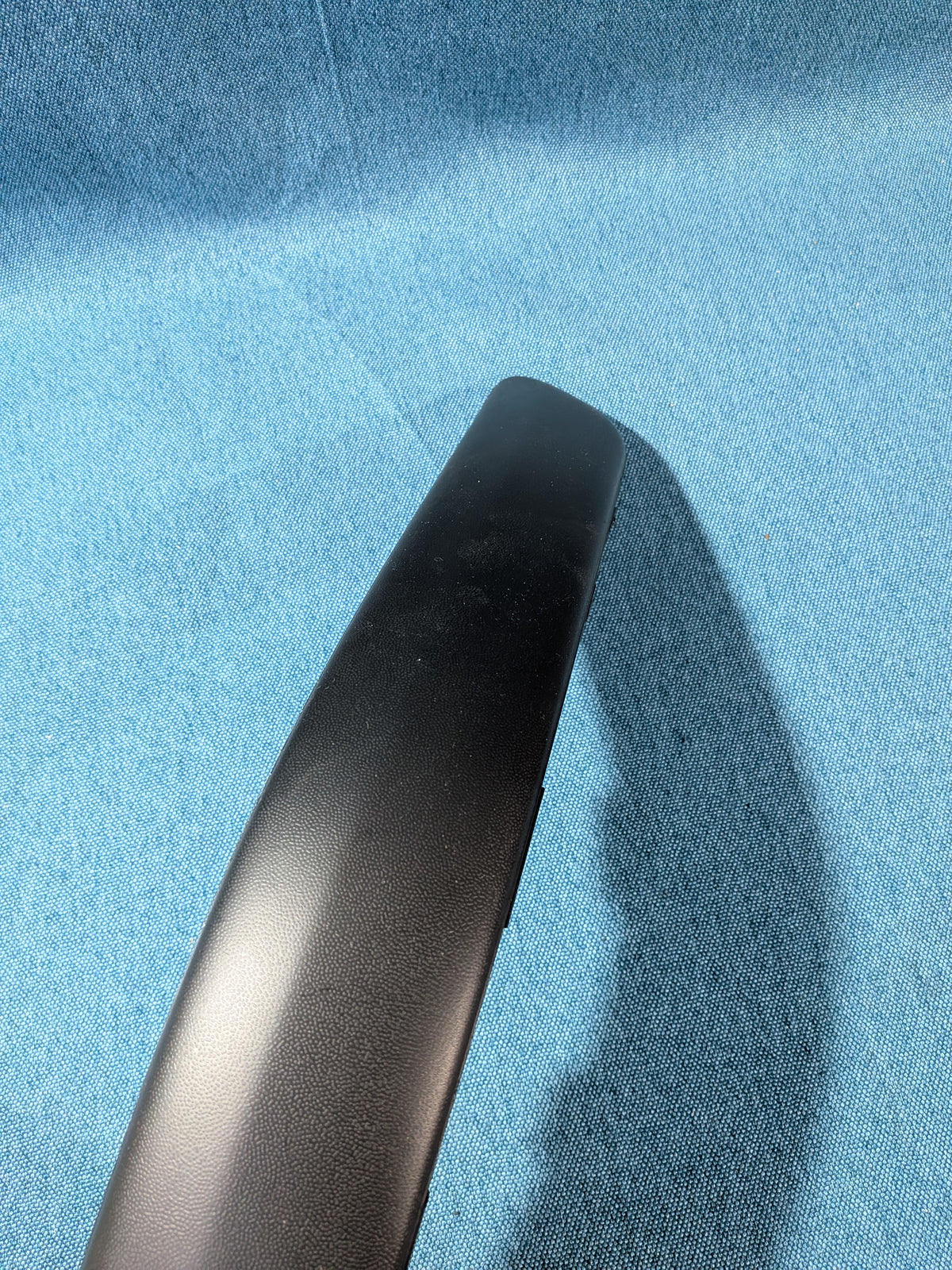 Zierleiste für Stoßstange Golf/4 1J6807792 B41 NOS B20