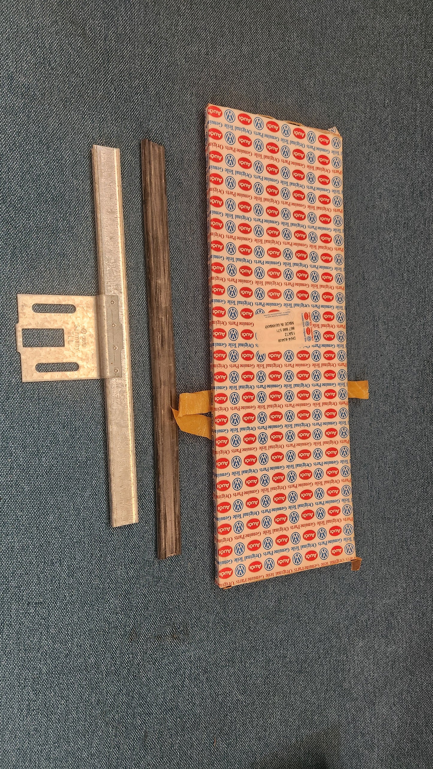 Hebeschiene Fensterheber Golf/Jetta/2/Polo 86C 867898571 NOS N4