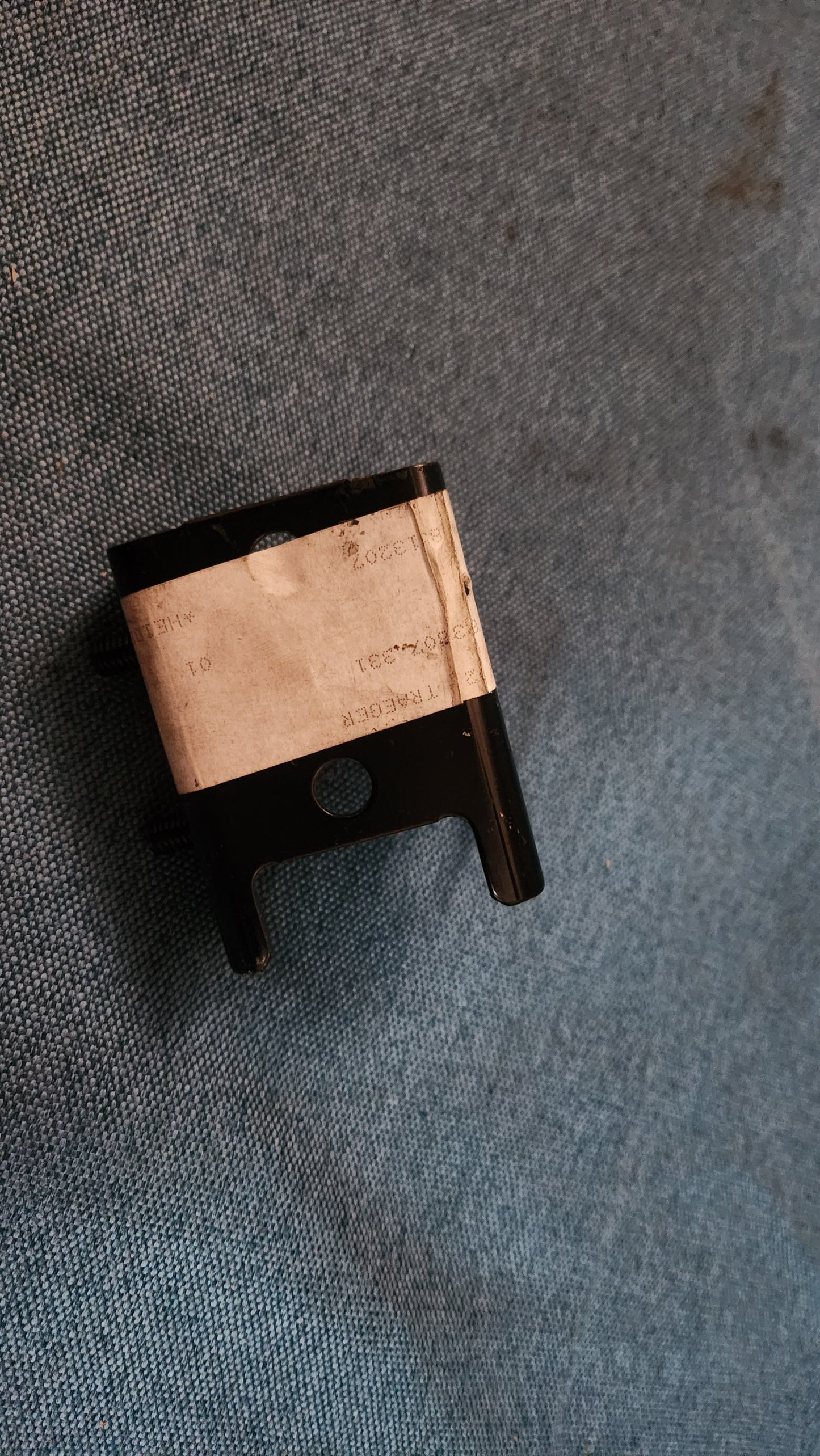 Audi 80 / 90 B3 Type 89 Rear Left Bumper Bracket Nos 893807331