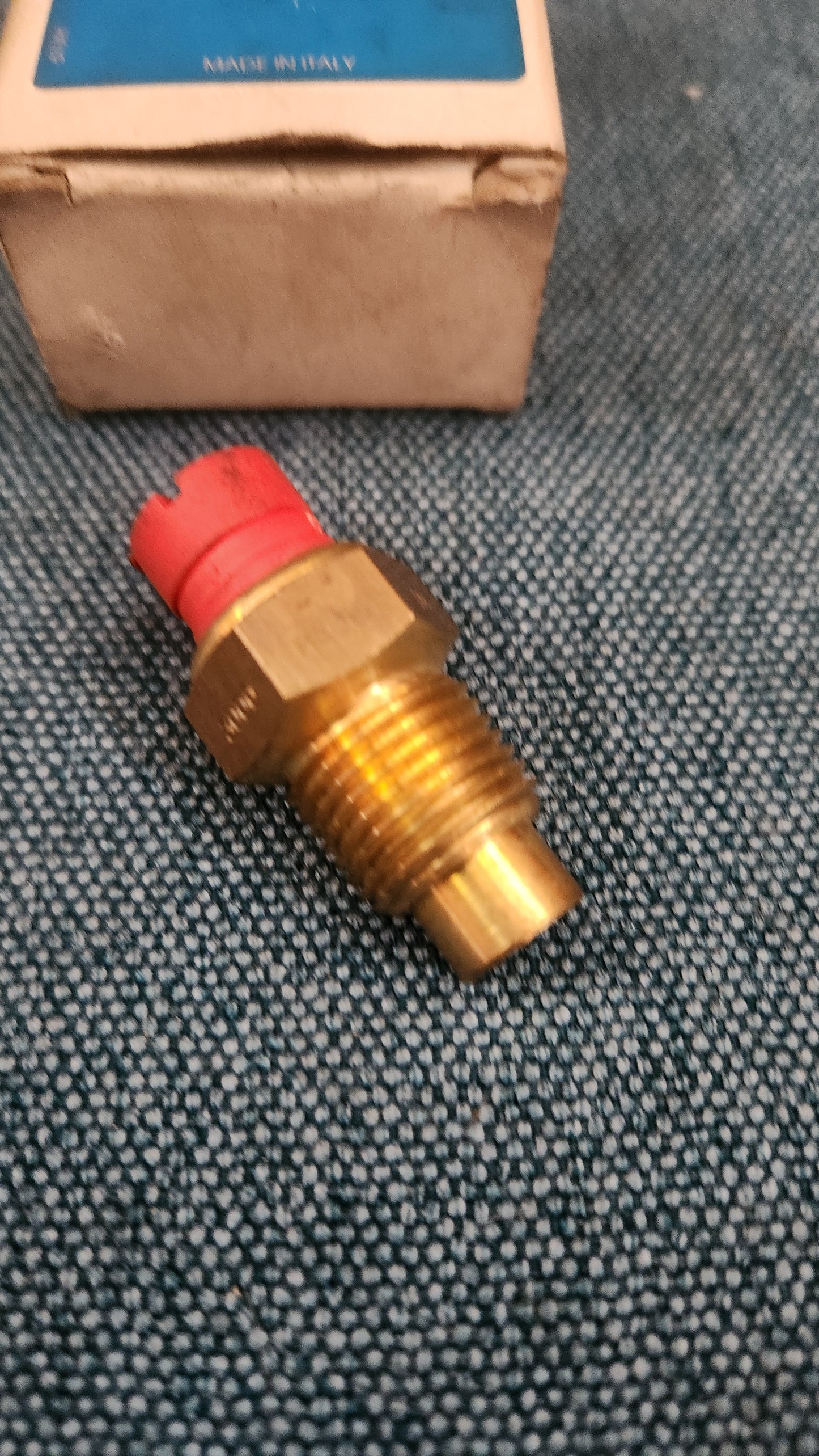 Coolant Temperature Sensor Fiat Argenta/Duna/Panda/Regata/Tipo/Tempra/Uno/Zastava 066005 NOS/New M7