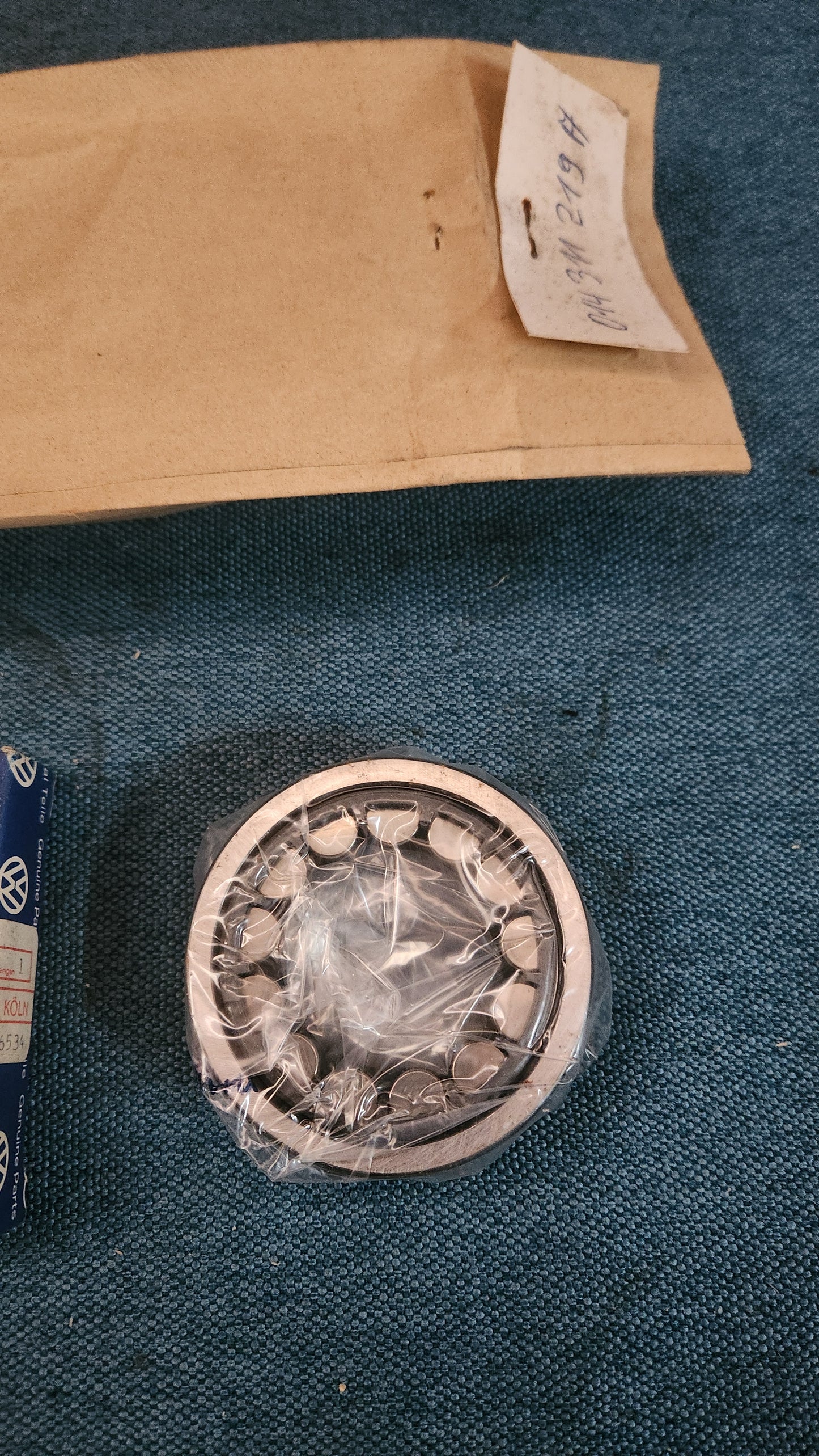 Doppelrollen Kegellager Schaltgetriebe Audi 80 B1 Passat B1 014311219A Nos E9