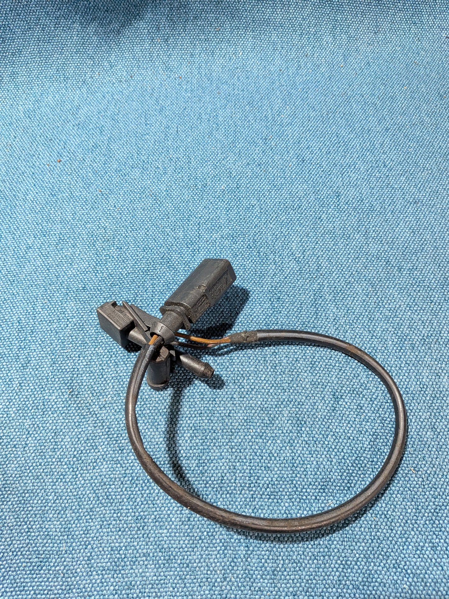 Beheizbare Spritzdüse Waschwasserdüse vorne Audi TT 8N  8N0955986B NOS A7