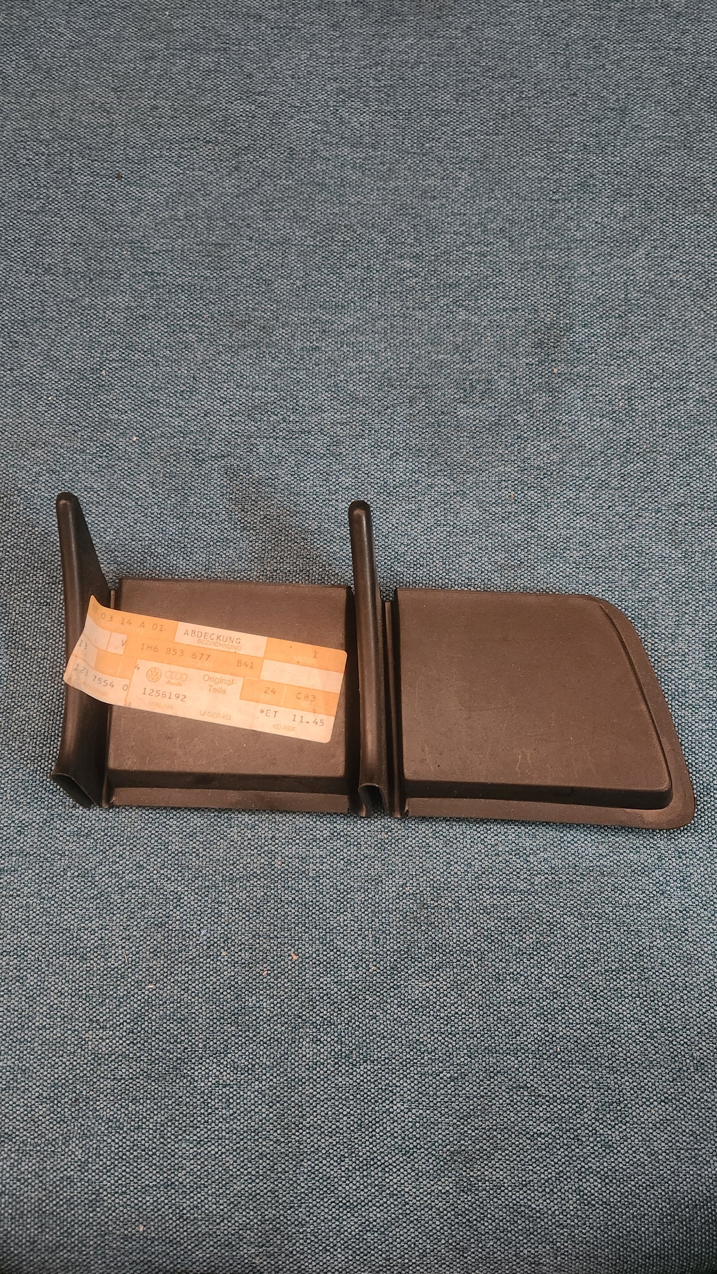Stoßstangen/Stoßfängerabdeckung Golf3 1H6853677 Nos H4/F9