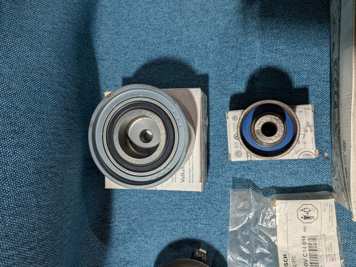 Zahnriemensatz Golf/Plus/5/Passat B6/Touran 1T1/Audi A3 8P/A4 B7/A6 C6 03G198119B NOS C10
