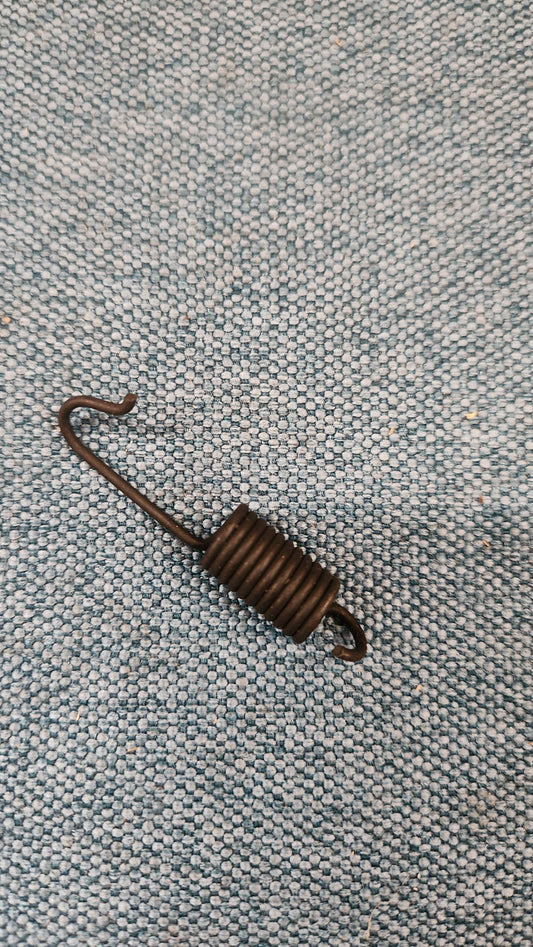 Feder Hinterachse unten T1/T2 Bus 211609313A Nos J9