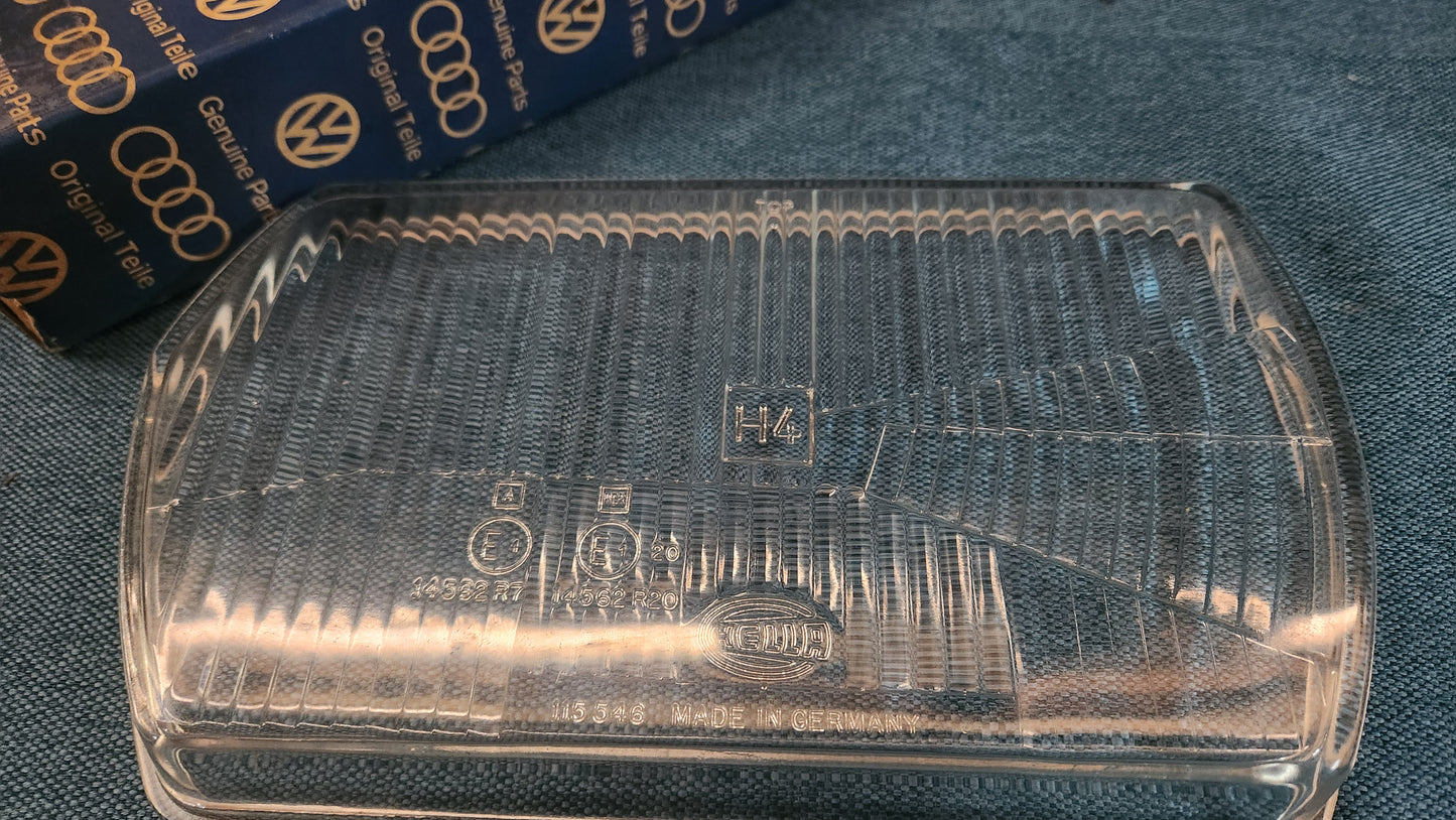 Passat B1 32 Scheinwerfer Glas 321941116