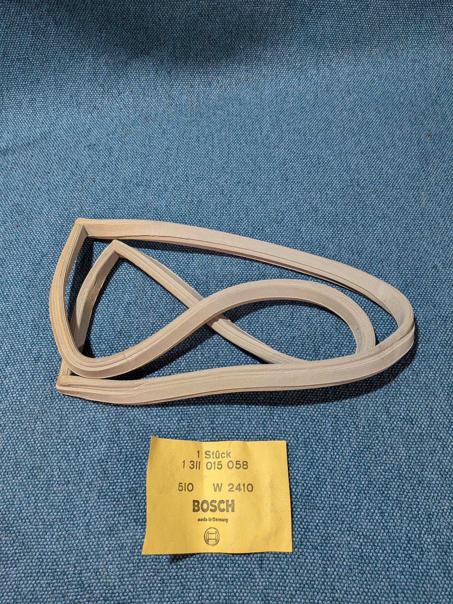 Gummidichtung Blinker hinten Rechts Bosch Porsche 911 90163141800 NOS A8