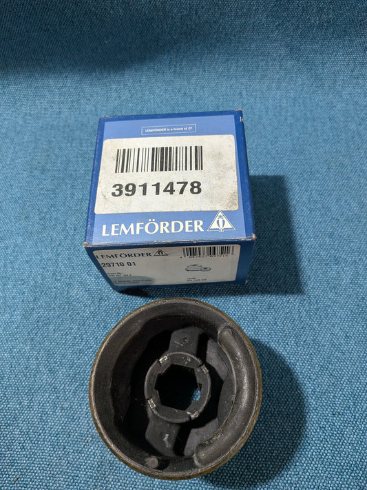 Wishbone bushing front/rear Lemförder Polo 9N/Touran 1T1/Golf/5/Plus/Caddy3/Passat/B6/B7/Fox/EOS/Tiguan/Sharan/Scirocco3/Audi A3 8P/Q3 6Q0407183A NOS/New A26
