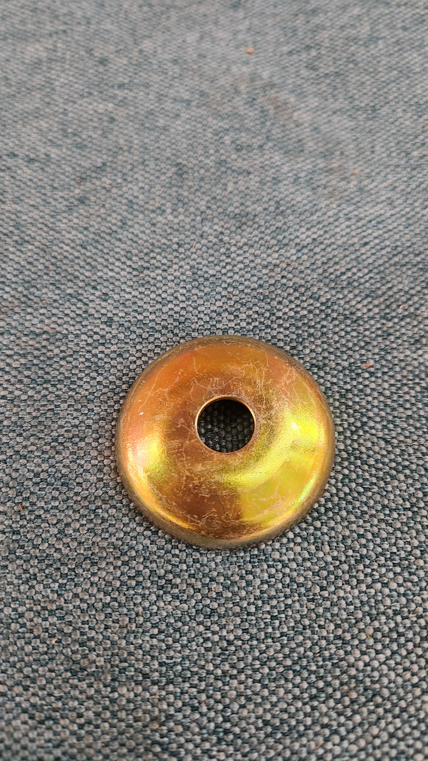Teller für Stoßdämpfer/Stabilisator Golf/Jetta1/Caddy14D/Scirocco1/2/T3 Bus 171512337 Nos L5