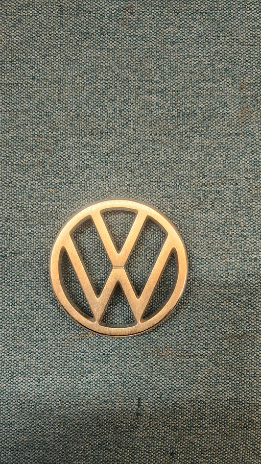 Emblem Vw Zeichen für Fronthaube Typ3/Käfer/Kübelwagen 113853601D Nos L2