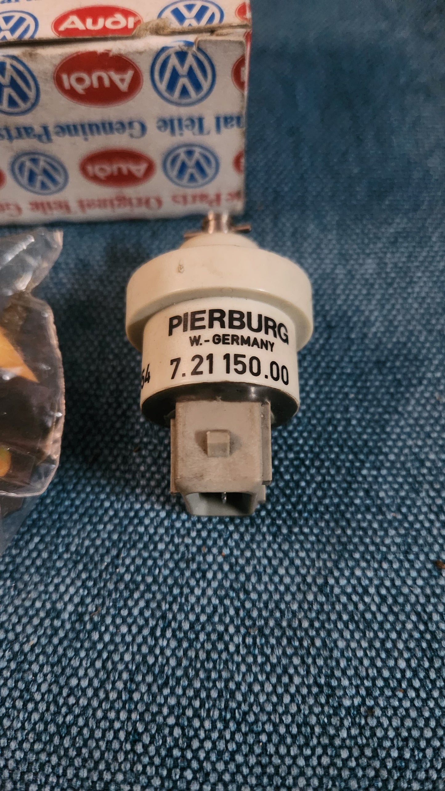 Drosselklappenpotentiometer Pierburg Golf/Jetta2/PassatB2/Santana 1,6L 2EE 050129088B Nos M3