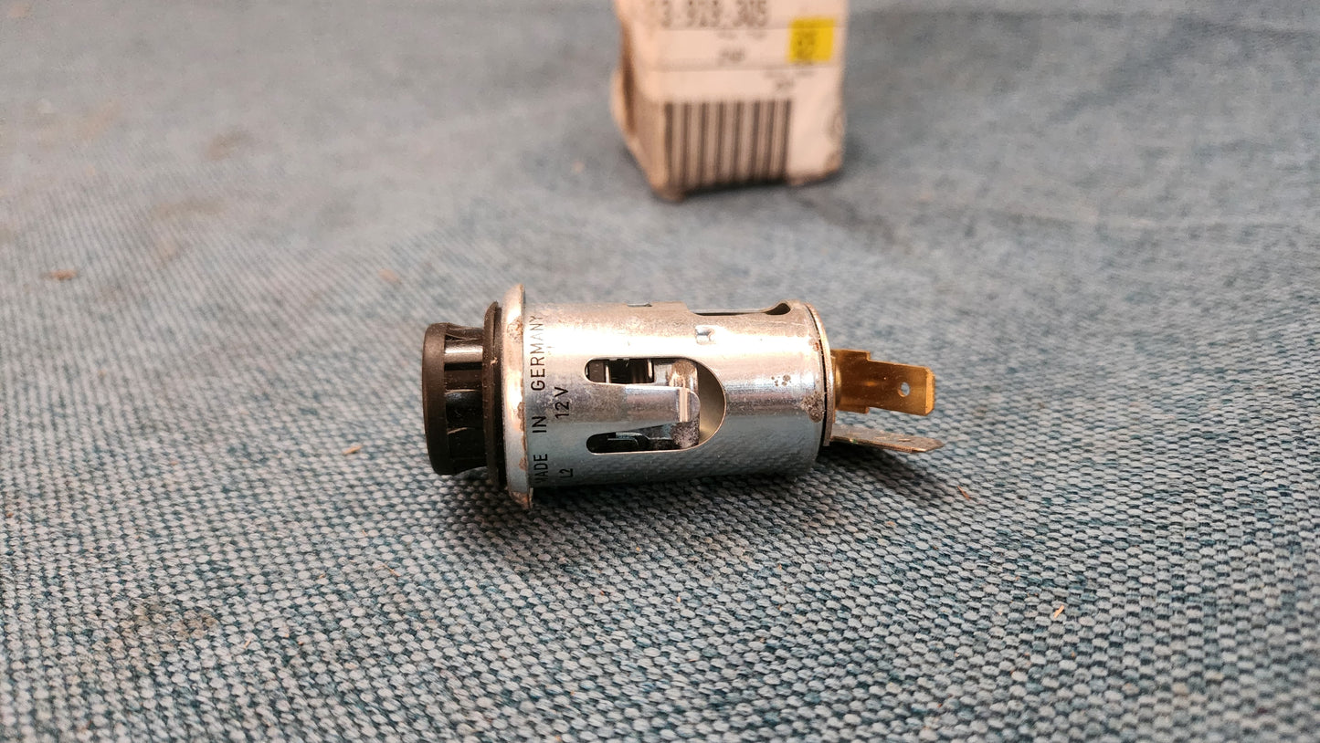 Zigarettenanzünder Audi 80 90 Coupe Cabrio B3 B4 893919305 Nos A3