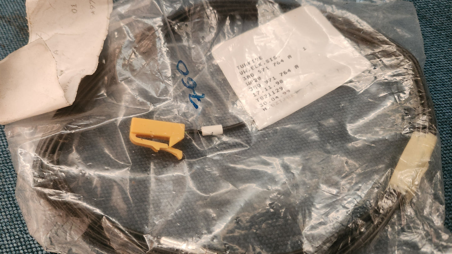 Wiring harness adapter Passat B3/B4 35I 3A0971764A Nos A3