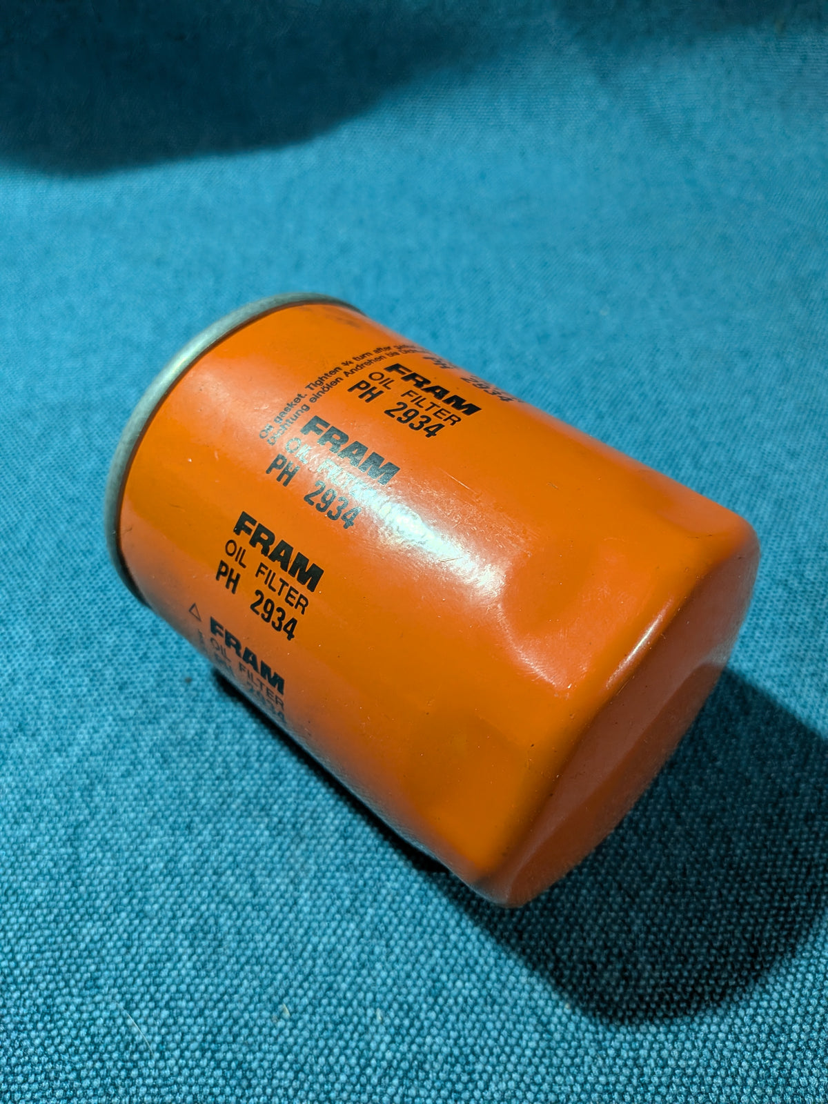 Oil filter Fram PH2934 Opel/Ascona C/Astra F/Kadett/E/D/Vectra A 90421982 NOS/New A26