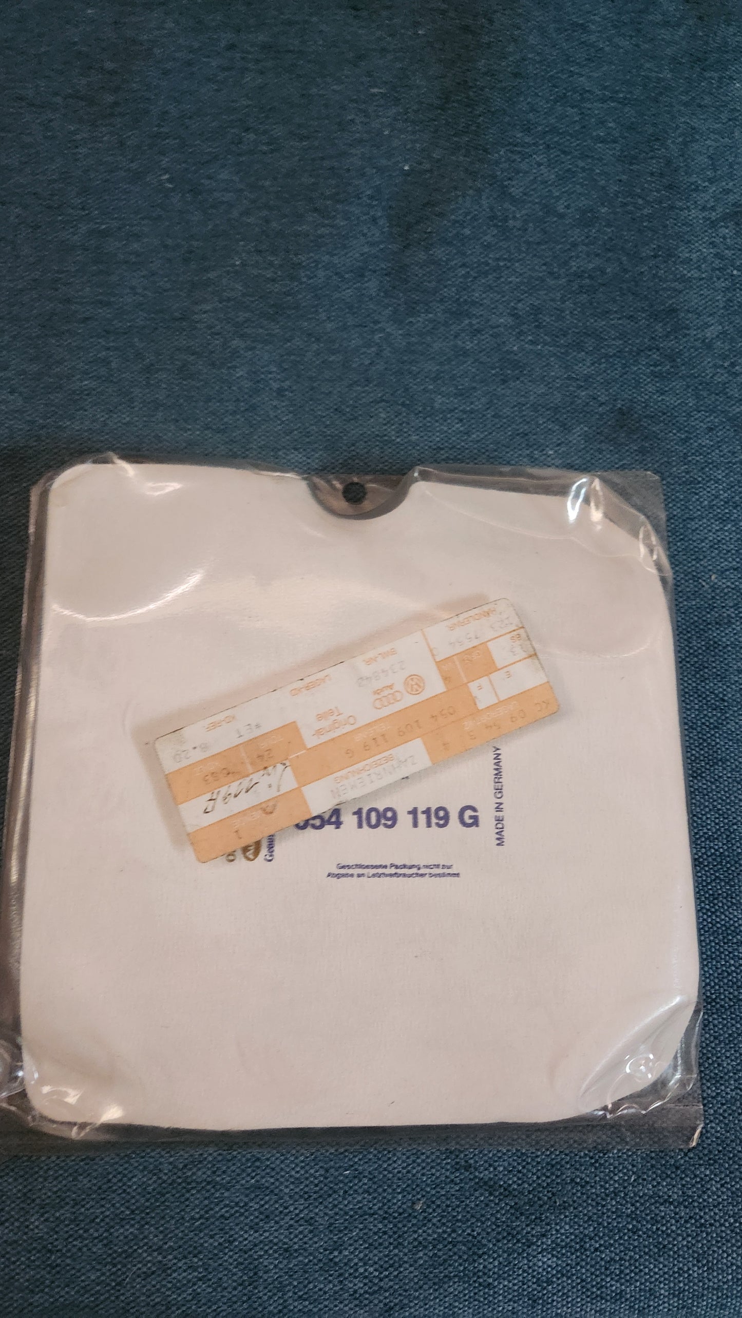 Zahnriemen Audi 100/200/C3/C4/Audi 80/90/B3/B4/A6C4 054109119G Nos G2