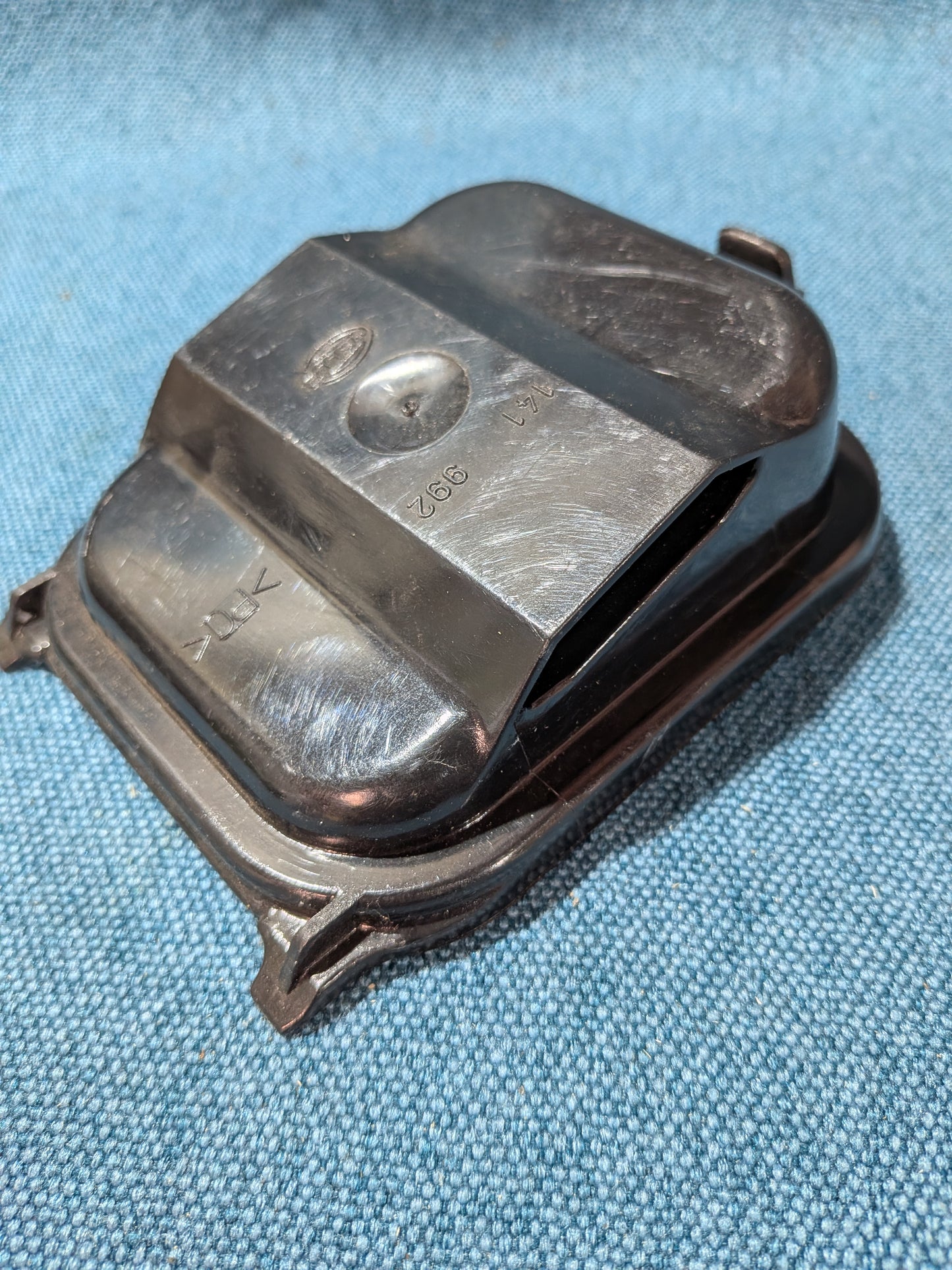 Headlight Cover Hella Passat 3B/BG 141992 NOS/New A7