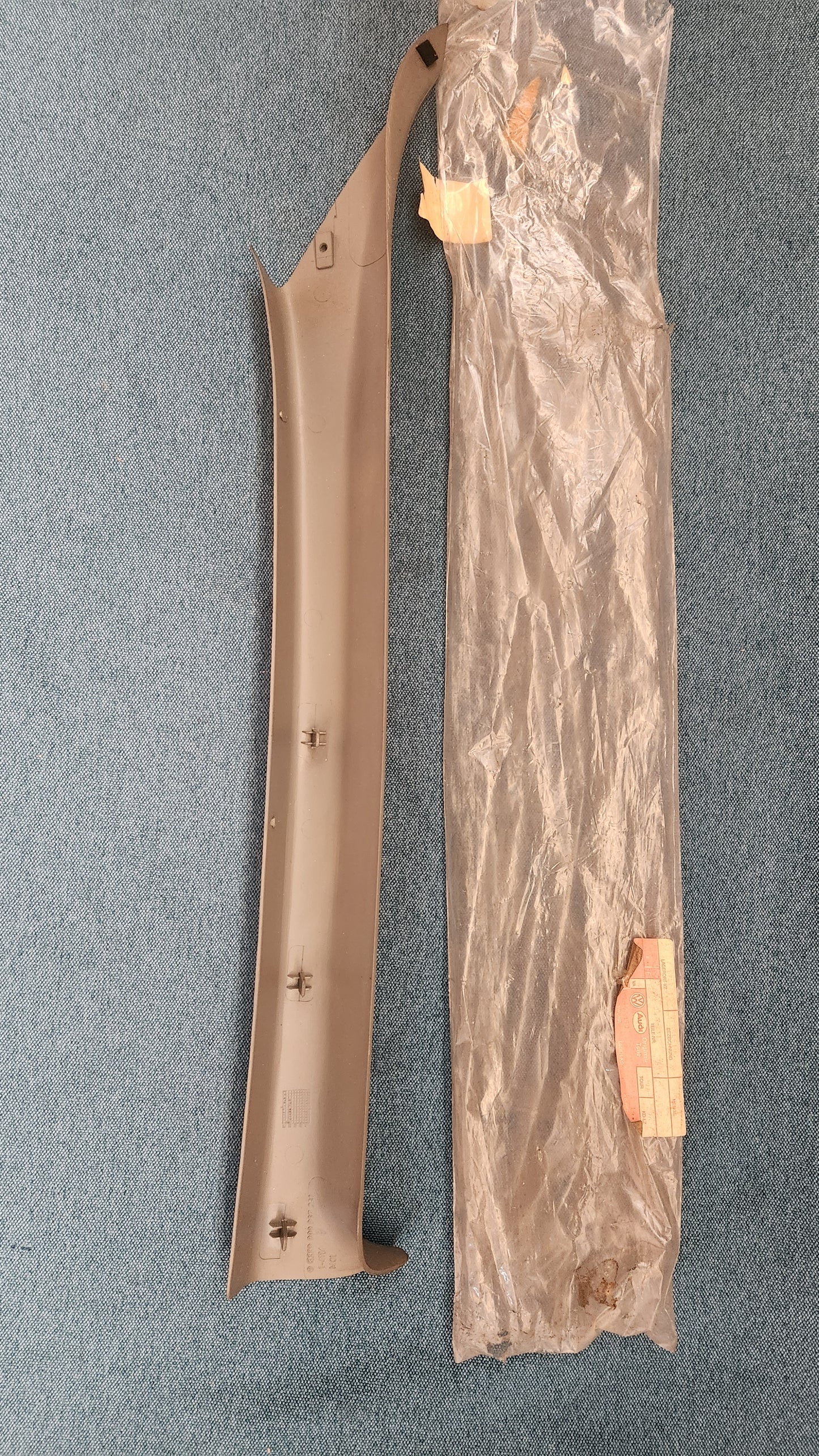 A-Säulenverkleidung Platin Audi 80/90/B3 893867231 Nos Q1/R1
