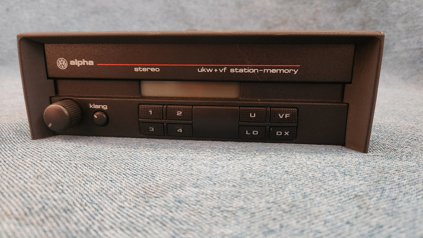 Radiorahmen Alpha/Beta Radio Golf/Jetta1/2 Nachbau 3D Druck Glatte Version Z1