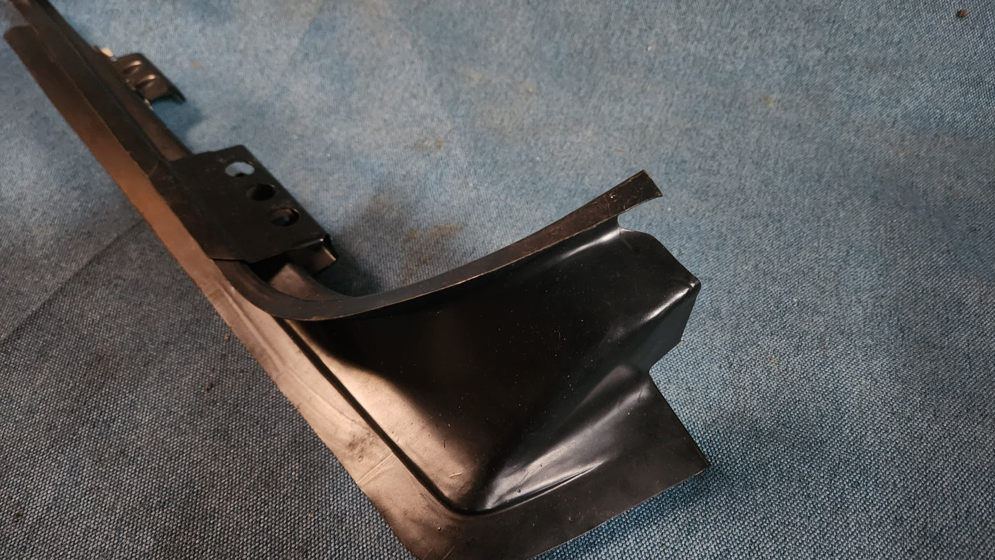 Audi 100 200 Avant C3/C4 reinforcement plate 443809629B Nos B2