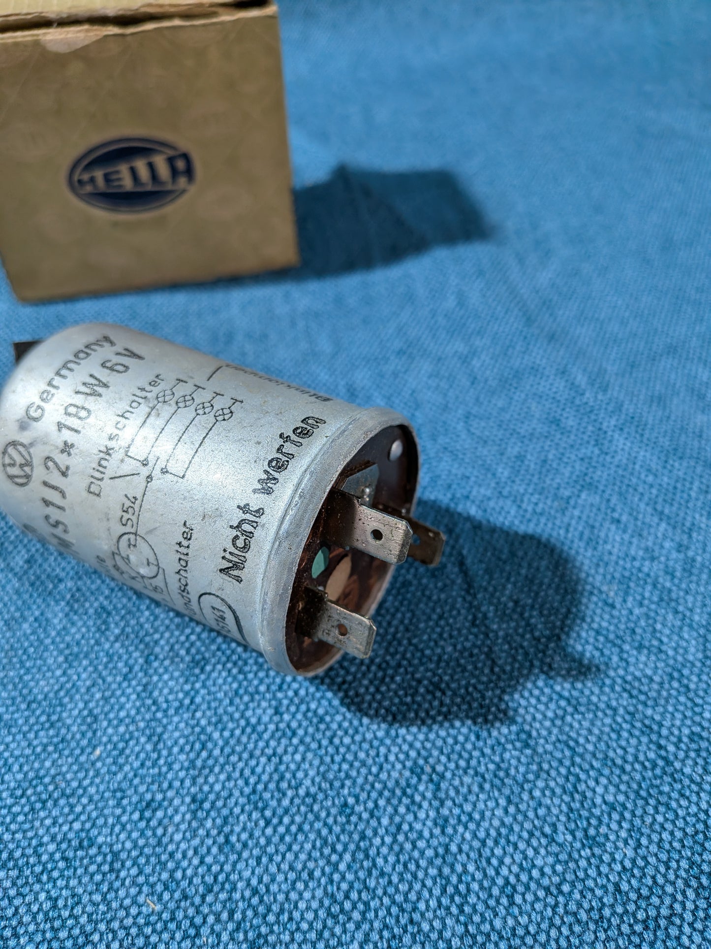 Relais Blinkgeber Hella T1/T2 Bus/Käfer 91MS1J2x18W NOS G9