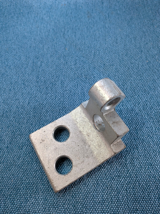 Scharnier Hintertür links Golf3/Vento 1H4833409 NOS M9