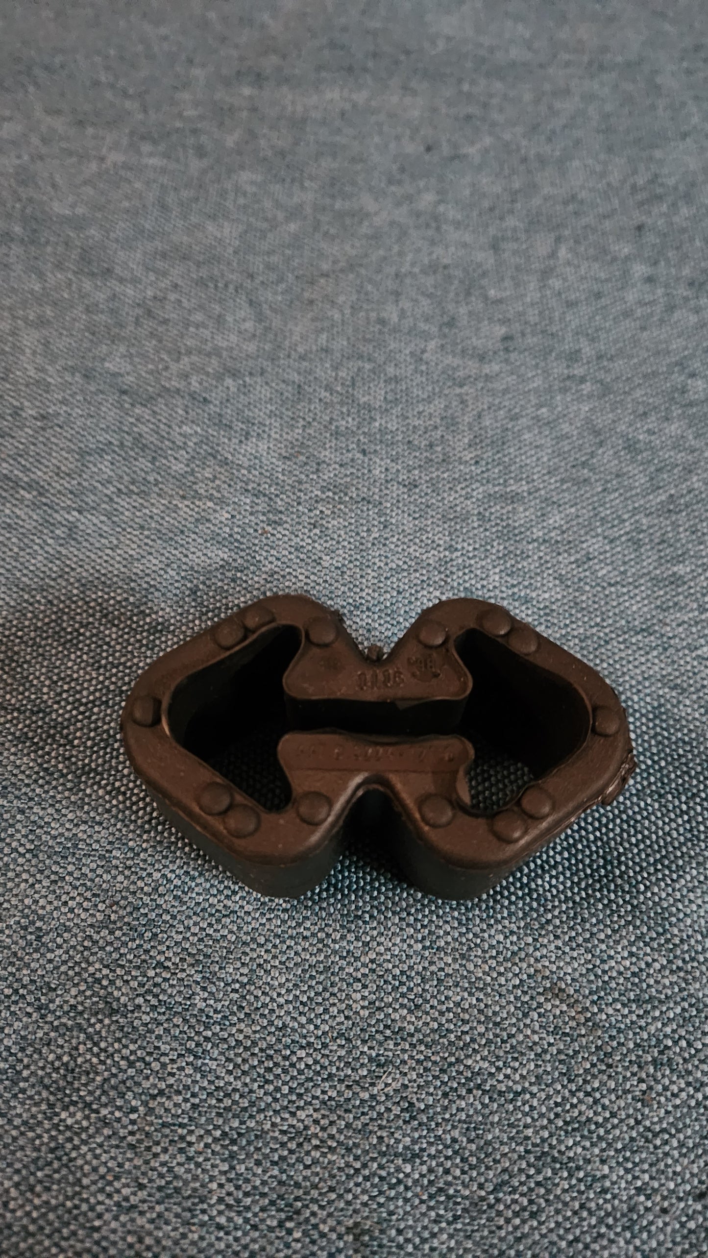 Auspuff Halter Gummi Caddy 9KV 6U0253147A Nos G8